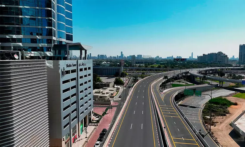 dubai harbour road