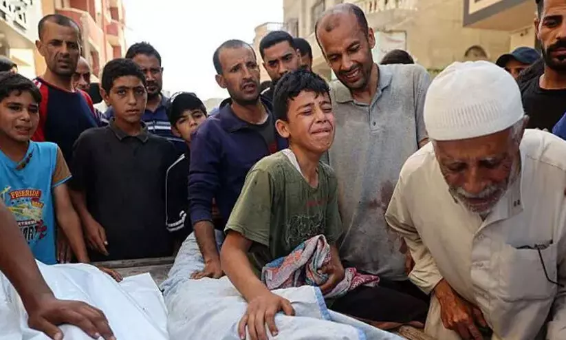 ഗസ്സയിൽ വെള്ളം ശേഖരിക്കാൻ പോയ ആറു കുട്ടികളെ ബോംബിട്ടു കൊന്ന് ഇസ്രായേൽ; നിരവധി പേർക്ക് പരിക്ക്