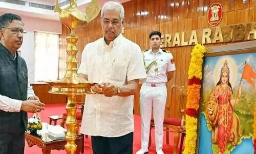 ആരുടെ ഭാരതാംബ? ആരുടെ ഗോമാതാവ്​?