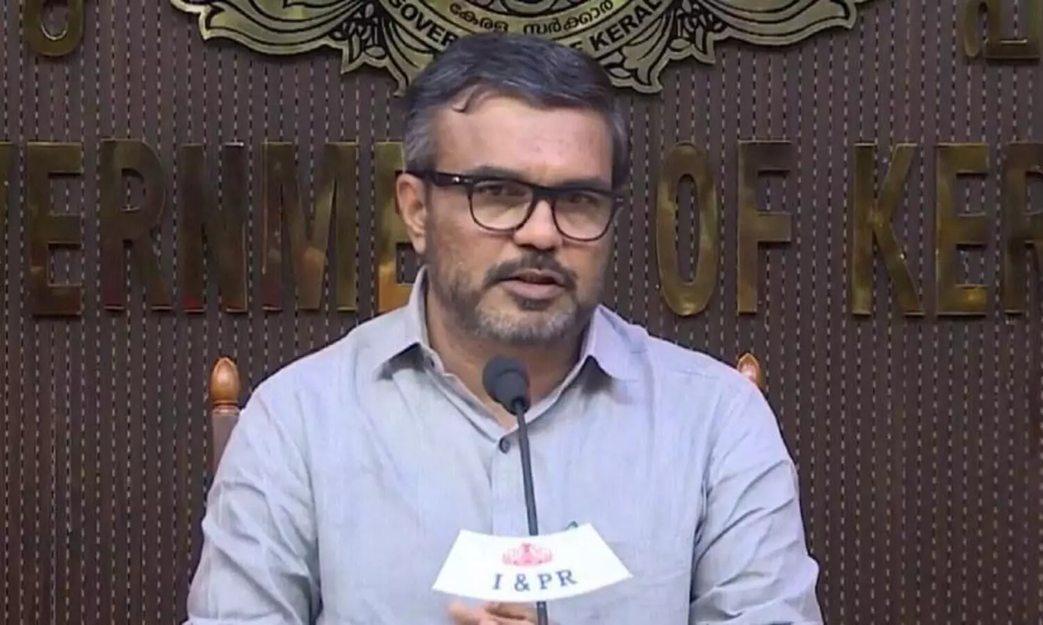 എക്​സൈസിന്​ ജനങ്ങൾ കൈമാറുന്ന രഹസ്യവിവരങ്ങൾ പുറത്തുവിടുന്നവർ സർവീസിലുണ്ടാകില്ല -എം. ബി. രാജേഷ്