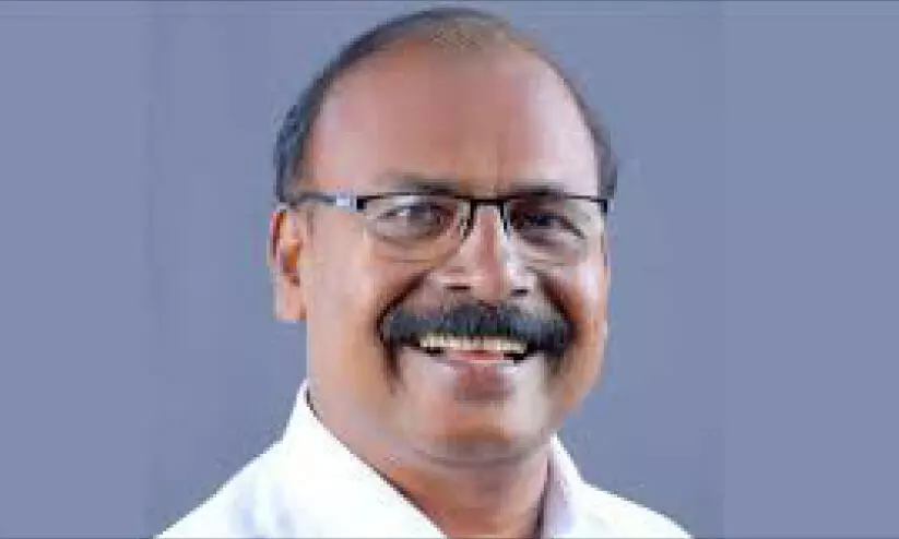 സി.പി.എമ്മും കോൺഗ്രസും ബി.ജെ.പിയും സമീപിച്ചു; പാർട്ടി വിടില്ല -സി.സി. മുകുന്ദൻ