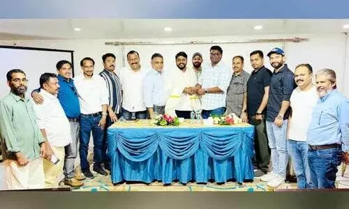 വി. ​വ​സീ​ഫി​ന് ‘മാ​സ് റി​യാ​ദ്’ സ്വീ​ക​ര​ണം ന​ൽ​കി