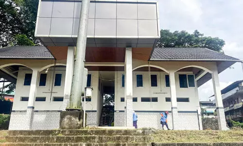 കാത്തിരിപ്പിന് വിരാമം; പ്രവർത്തനസജ്ജമാക്കാനൊരുങ്ങി കോതായിക്കുന്ന്​ കംഫർട്ട് സ്റ്റേഷനും ഷീ ലോഡ്ജും