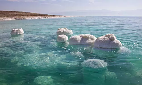 ഭൂമിയിലെ ഏറ്റവും താഴ്ന്ന കരഭാഗം ഏതാണെന്നറിയാമോ?