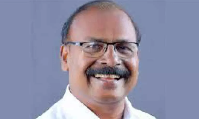 സി.സി. മുകുന്ദനെ ഒഴിവാക്കൽ; തൃശൂർ സി.പി.ഐയിൽ വിവാദം രൂക്ഷമാകുന്നു