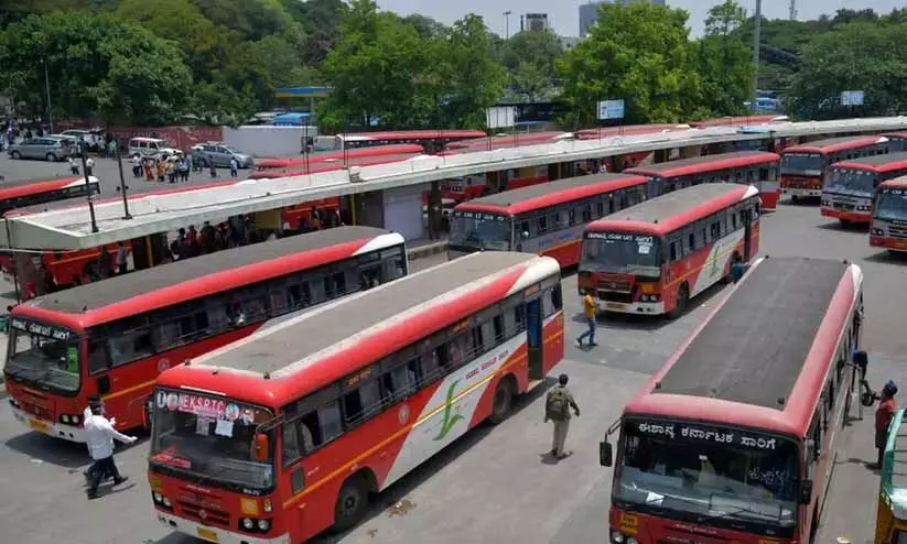 ക​ർ​ണാ​ട​ക പ​ബ്ലി​ക് സ്കൂ​ളു​ക​ളി​ലെ വി​ദ്യാ​ർ​ഥി​ക​ള്‍ക്ക് സൗ​ജ​ന്യ യാ​ത്ര