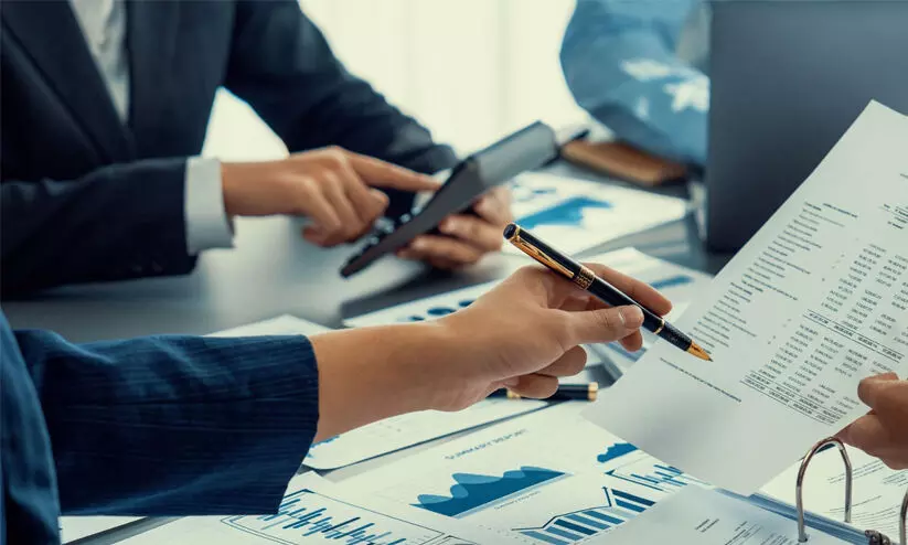 അക്കൗണ്ടിങ്, ഫിനാൻസ്, ഓഡിറ്റിങ് ജോലികൾക്ക് ഒമാൻ പ്രഫഷണൽ സർട്ടിഫിക്കറ്റ് നിർബന്ധമാക്കുന്നു അക്കൗണ്ടിങ്, ഫിനാൻസ്, ഓഡിറ്റിങ് ജോലികൾക്ക് ഒമാൻ പ്രഫഷണൽ സർട്ടിഫിക്കറ്റ് നിർബന്ധമാക്കുന്നു