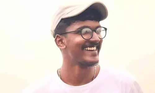 യുവാവ് വീട്ടിൽ കഴുത്തറത്ത് മരിച്ച നിലയിൽ