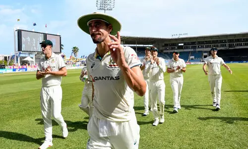 ഏഴുപേർ വട്ടപ്പൂജ്യം! വിൻഡീസിനെ നാണംകെടുത്തി ഓസീസ്, 27 റൺസിന് ഓൾ ഔട്ട്; സ്റ്റാർക്കിന് റെക്കോഡ്, ബോളണ്ടിന് ഹാട്രിക്