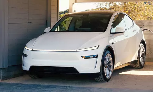 എടാ മോനെ! കാത്തിരിപ്പിന് വിരാമമിട്ട് മാസ് എൻട്രിയുമായി ടെസ്‌ല ഇന്ത്യയിൽ