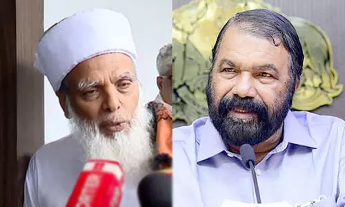 സ്കൂൾ സമയമാറ്റം: ചർച്ച തീരുമാനം മാറ്റാനല്ല, ബോധ്യപ്പെടുത്താനെന്ന് വിദ്യാഭ്യാസ മന്ത്രി; തിക്തഫലം അനുഭവിക്കേണ്ടിവരുമെന്ന് ഉമർ ഫൈസി