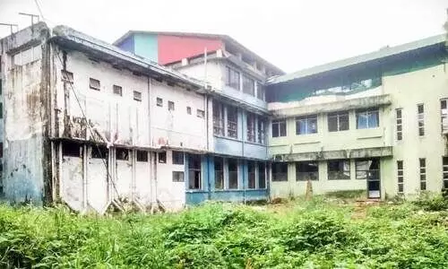 കോട്ടയം മെഡിക്കൽ കോളജ് കെട്ടിടങ്ങൾ പൊളിക്കണമെന്ന ആവശ്യം ശക്തം