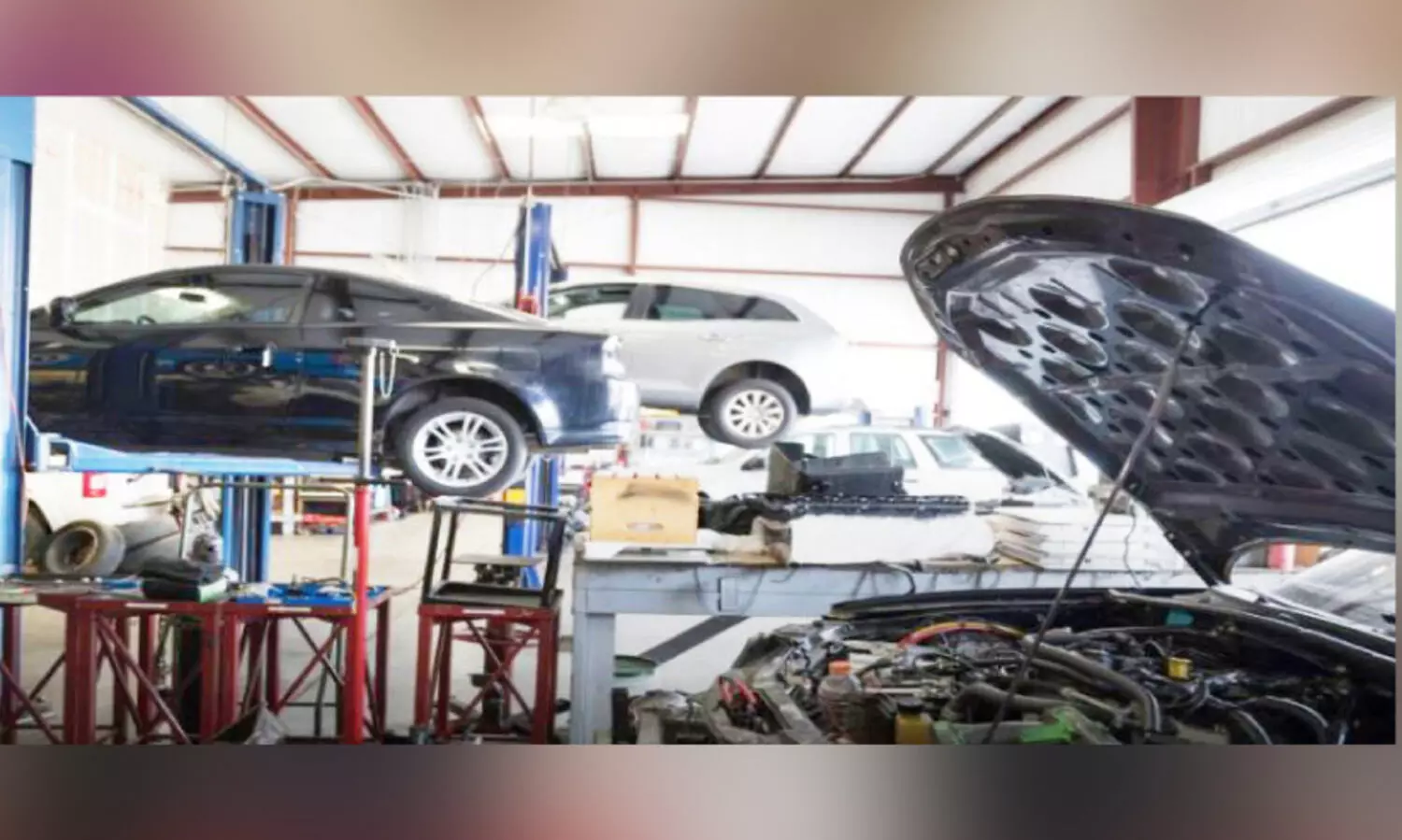 താ​മ​സ​മേ​ഖ​ല​ക​ളി​ലെ വ​ർ​ക് ഷോ​പ്പു​ക​ളു​ടെ അ​നി​യ​ന്ത്രി​ത വ​ർ​ധ​ന നി​യ​ന്ത്രി​ക്ക​ണം