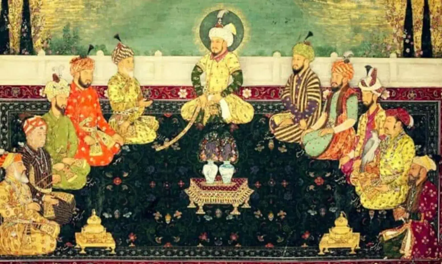 മുഗളൻമാർ കൂട്ടക്കൊലപാതകികളും ക്ഷേത്രങ്ങൾ നശിപ്പിച്ചവരും, ശിവജി മതങ്ങളെ ബഹുമാനിച്ച മികച്ച തന്ത്രജ്ഞൻ -ചരിത്ര പുസ്തകത്തിൽ എൻ‌.സി‌.ഇ.ആർ‌.ടി