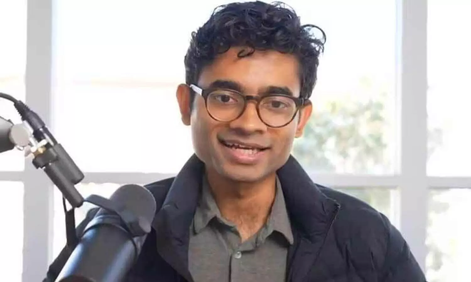 ഓപൺ എ.ഐ യൂടെ 25,000 കോടി നിരസിച്ച് ഗൂഗ്ളിൽ ചേർന്നു; ആരാണ് വരുൺ മോഹൻ?