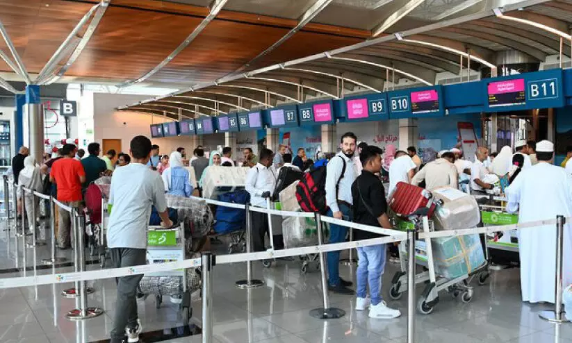 മ​സ്ക​ത്ത് അ​ന്താ​രാ​ഷ്ട്ര വി​മാ​ന​ത്താ​വ​ളം; യാ​ത്രി​ക​രി​ൽ മു​ന്നി​ൽ ഇ​ന്ത്യ​ക്കാ​ർ