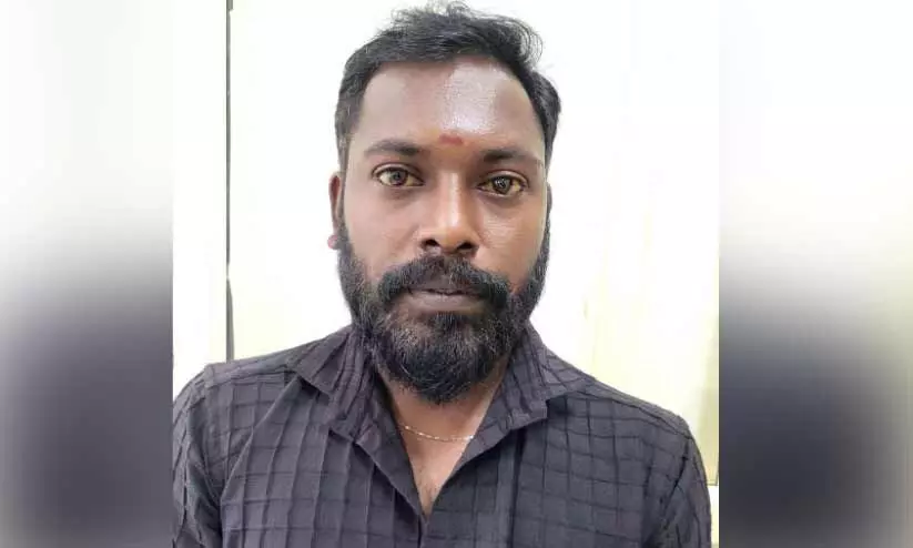 ബാറിൽ യുവാവിനെ കൊലപ്പെടുത്താൻ ശ്രമിച്ച പ്രതി അറസ്റ്റിൽ ബാറിൽ യുവാവിനെ കൊലപ്പെടുത്താൻ ശ്രമിച്ച പ്രതി അറസ്റ്റിൽ