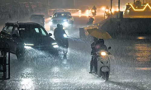 വ​രും ദി​വ​സ​ങ്ങ​ളി​ൽ ബം​ഗ​ളൂ​രു​വി​ല്‍ തു​ട​ര്‍ച്ച​യാ​യ മ​ഴ​ക്ക് സാ​ധ്യ​ത