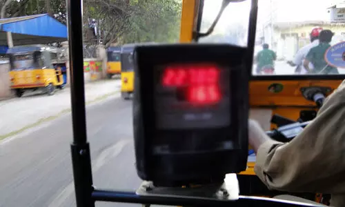 ആ​ഗ​സ്റ്റ് ഒ​ന്നു​മു​ത​ൽ ഓ​ട്ടോ മി​നി​മം ചാ​ർ​ജ് 36 രൂ​പ