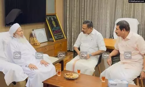 കാന്തപുരം എല്ലാവരുടെയും പ്രിയപ്പെട്ട മുസ്‌ലിയാരായി മാറി, ഉയർത്തിപ്പിടിച്ചത് മഹത്തായ മാനവികത; എ.പി അബൂബക്കർ മുസ്‌ലിയാരെ സന്ദർശിച്ച് എം.വി ഗോവിന്ദൻ