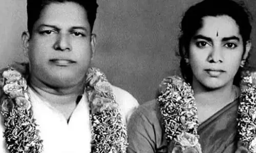 സഖാവിനും ജീവിത പങ്കാളിക്കും വിവാഹ വാർഷികാശംസകൾ; വി.എസിനും ഭാര്യക്കും വിവാഹ വാർഷിക ആശംസകൾ നേർന്ന് മന്ത്രി ശിവൻകുട്ടി