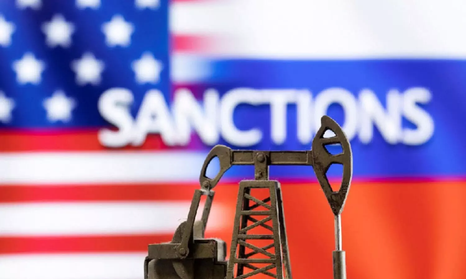 റഷ്യൻ എണ്ണക്കുമേലുള്ള യു.എസ് ഉപരോധ ഭീഷണി തള്ളി ഇന്ത്യ; ബദൽ മാർഗങ്ങൾ തേടുമെന്ന്