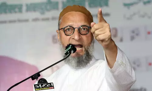 പഹൽഗാം ഭീകരാക്രമണത്തിന് ഇനിയും പ്രതികാരം ചെയ്യണം; ഓപറേഷൻ സിന്ദൂർ തുടരണമെന്ന് ഉവൈസി