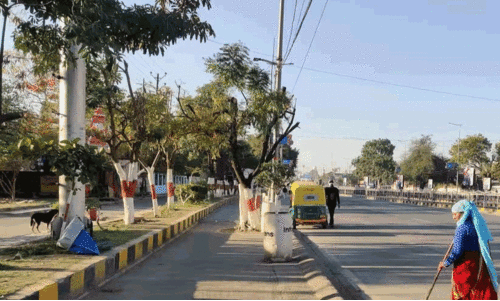 ഇന്ത്യയിലെ ഏറ്റവും വൃത്തിയുള്ള നഗരം; ഒന്നാം സ്ഥാനം എട്ടാം തവണയും ഇന്ദോറിന്, രണ്ടാം സ്ഥാനം സൂറത്തിന്