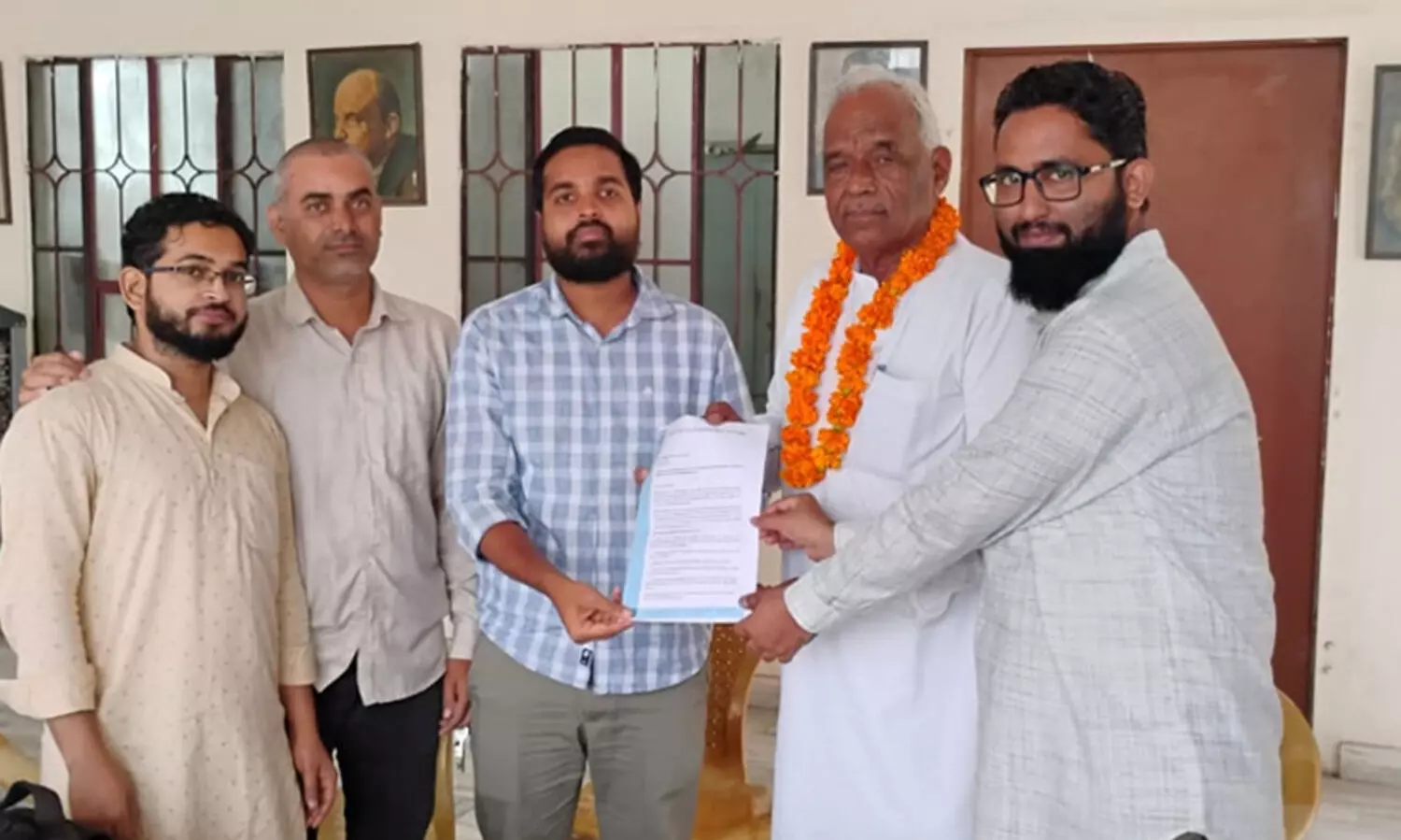 ന്യൂനപക്ഷ സ്കോളർഷിപ്പ് വിതരണത്തിലെ അനാസ്ഥ; എസ്.ഐ.ഒ എം.പിമാർക്ക് നിവേദനം നൽകി