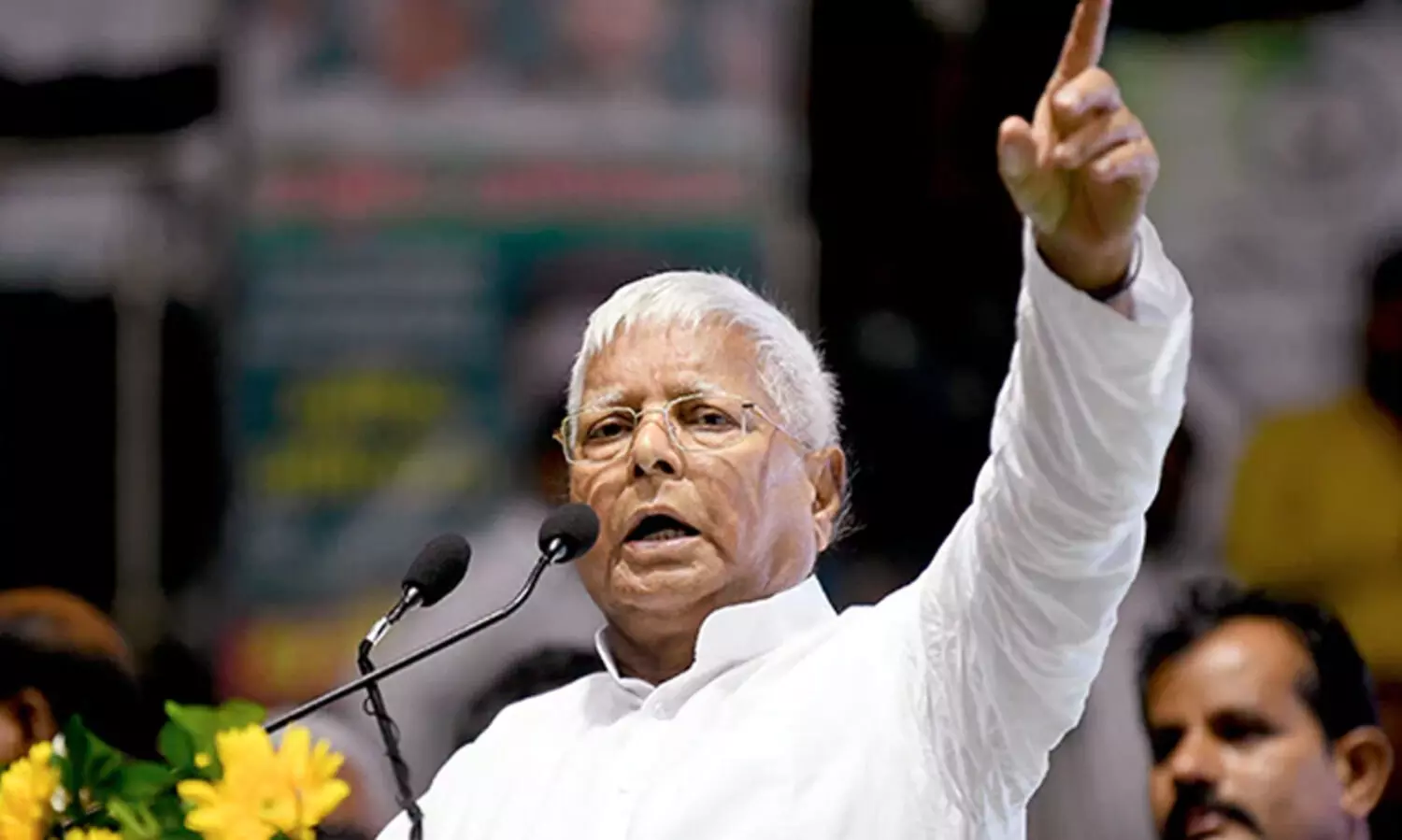 ജോലിക്ക് ഭൂമി കുംഭകോണം; ലാലുവിനെതിരായ വിചാരണ സ്റ്റേ ചെയ്യാതെ സുപ്രീംകോടതി