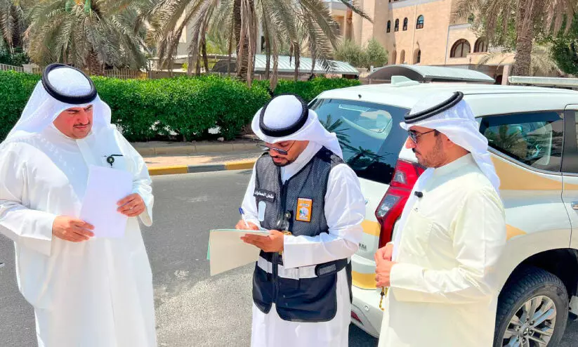 നി​ർ​മാ​ണ സ്ഥ​ല​ങ്ങ​ളി​ലെ സു​ര​ക്ഷ; മു​നി​സി​പ്പാ​ലി​റ്റി പ​രി​ശോ​ധ​ന ന​ട​ത്തി