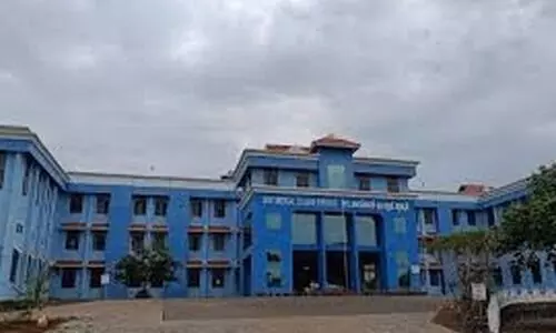 ഗവ. മെഡിക്കൽ കോളജ് ആശുപത്രി  ഹൃദയം തുറന്നുള്ള ശസ്ത്രക്രിയ നിലച്ച സംഭവം  സർജന്മാരെ പരസ്പരം സ്ഥലംമാറ്റി