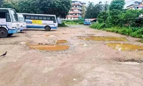 ഇട്ടിയപ്പാറയിൽ കെ.എസ്.ആർ.ടി.സി ബസ്​ സ്റ്റാൻഡ്​ ടെർമിനൽ നിർമാണം പ്രതിസന്ധിയിൽ