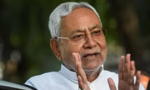 സൗജന്യ വൈദ്യുതി, ഒരു കോടി യുവാക്കൾക്ക് അടുത്ത അഞ്ച് വർഷത്തിനുള്ളിൽ തൊഴിൽ; വാഗ്ദാനവുമായി ബിഹാർ മുഖ്യമന്ത്രി നിതീഷ് കുമാർ