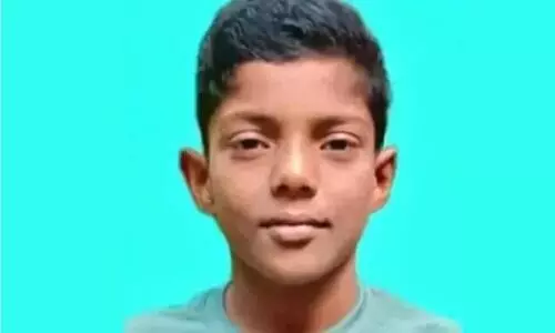 മിഥുന്‍റെ മരണം: തേവലക്കര സ്കൂൾ പ്രധാനാധ്യാപികയെ സസ്പെൻഡ് ചെയ്തു