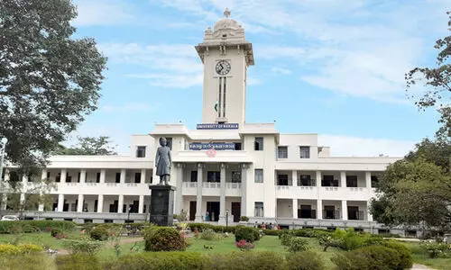 ഒപ്പിട്ടത് 1838 ബിരുദ സർട്ടിഫിക്കറ്റുകളിൽ; കനത്ത സുരക്ഷ