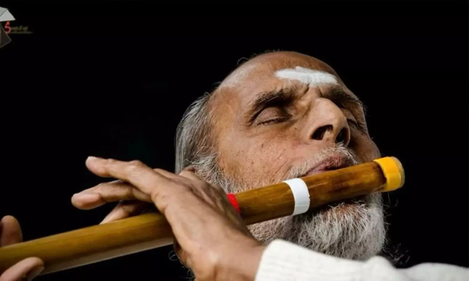 92ാം വയസ്സിൽ കർണാട്ടിക് ആൽബം പുറത്തിറക്കി ശ്രീനിവാസൻ ഹരിഹരൻ