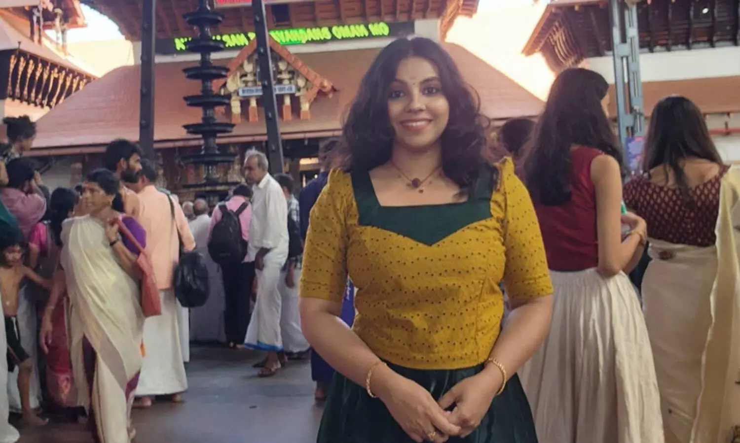 മലയാളി യുവതി ഷാർജയിൽ മരിച്ച നിലയിൽ