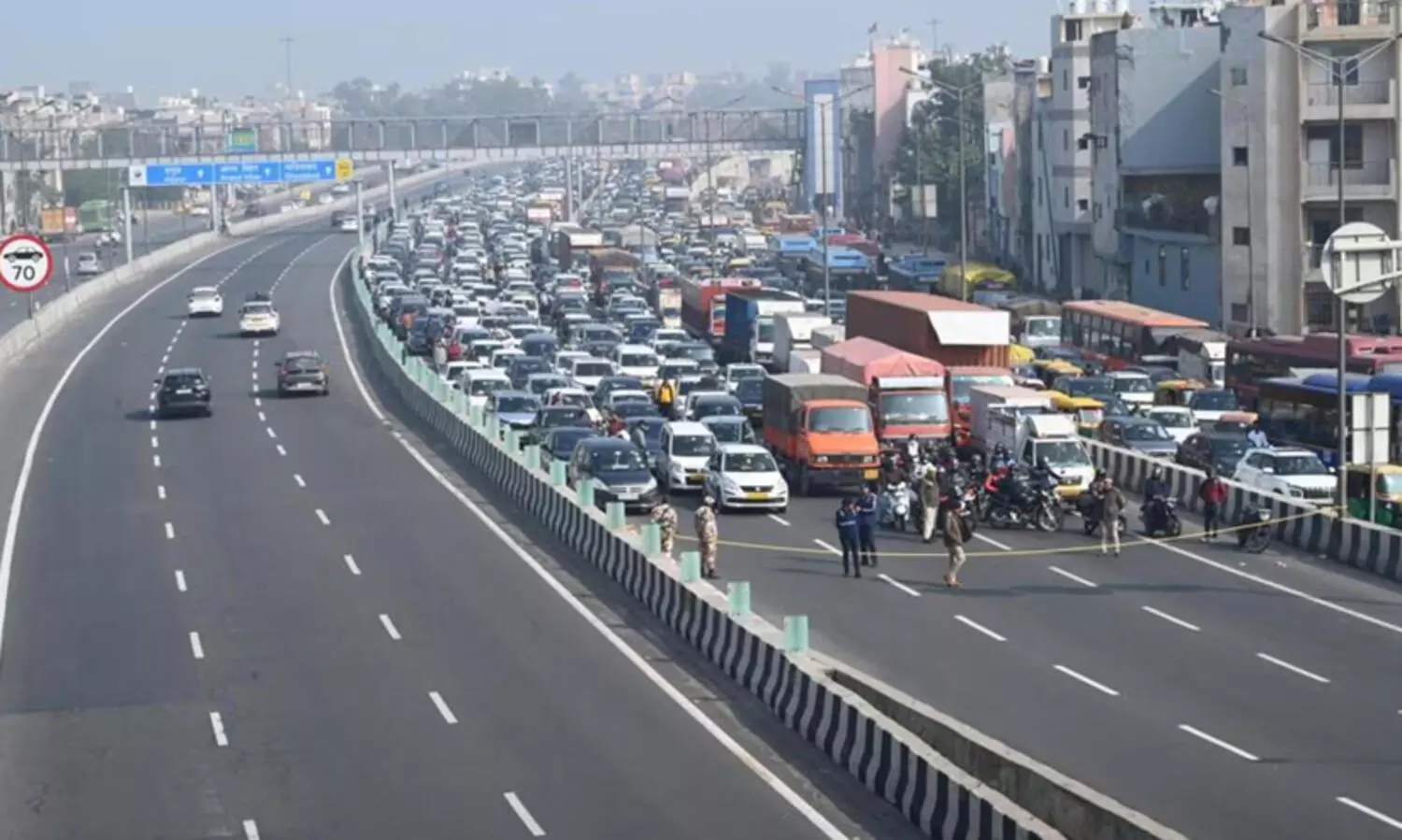 അടിമുടി മാറ്റത്തിനൊരുങ്ങി രാജ്യതലസ്ഥാനം; ഗതാഗതക്കുരുക്ക് പരിഹരിക്കാൻ 24,000 കോടി രൂപയുടെ പദ്ധതിക്ക് അംഗീകാരം