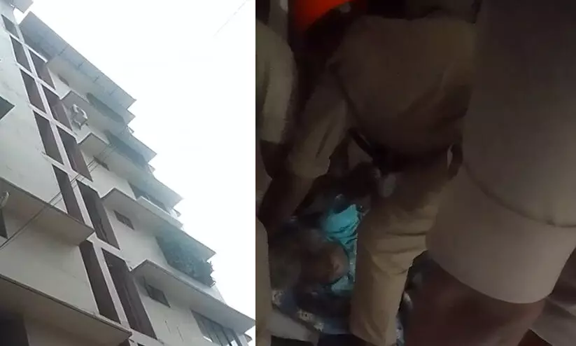 രാവിലെ മുതൽ പുറത്തേക്ക് കണ്ടില്ല, വിവരമറിഞ്ഞ് ഫയർഫോഴ്സ് ഉദ്യോഗസ്ഥർ എത്തിയപ്പോൾ സ്വീകരണ മുറിയിൽ അവശനിലയിൽ; ഫ്ലാറ്റിൽ തനിച്ച് താമസിക്കുന്ന വയോധികയെ ആശുപത്രിയിലേക്ക് മാറ്റി രാവിലെ മുതൽ പുറത്തേക്ക് കണ്ടില്ല, വിവരമറിഞ്ഞ് ഫയർഫോഴ്സ് ഉദ്യോഗസ്ഥർ എത്തിയപ്പോൾ സ്വീകരണ മുറിയിൽ അവശനിലയിൽ; ഫ്ലാറ്റിൽ തനിച്ച് താമസിക്കുന്ന വയോധികയെ ആശുപത്രിയിലേക്ക് മാറ്റി