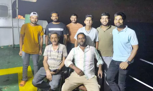 ജു​ബൈ​ലി​ന്​ സ​മീ​പം ക​ര​ക്ക​ടി​ഞ്ഞ ക​പ്പ​ലി​ൽ കു​ടു​ങ്ങി ഇ​ന്ത്യ​ൻ, ഇ​റാ​ഖി ജീ​വ​ന​ക്കാ​ർ