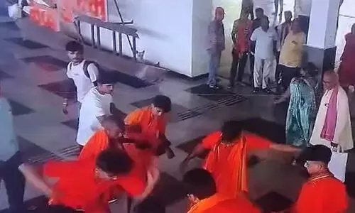 ടിക്കറ്റുമായി ബന്ധപ്പെട്ട തർക്കം; യു.പിയിൽ സി.ആർ.പി.എഫ് ജവാന് കൻവാരിയ തീർഥാടകരുടെ മർദനം