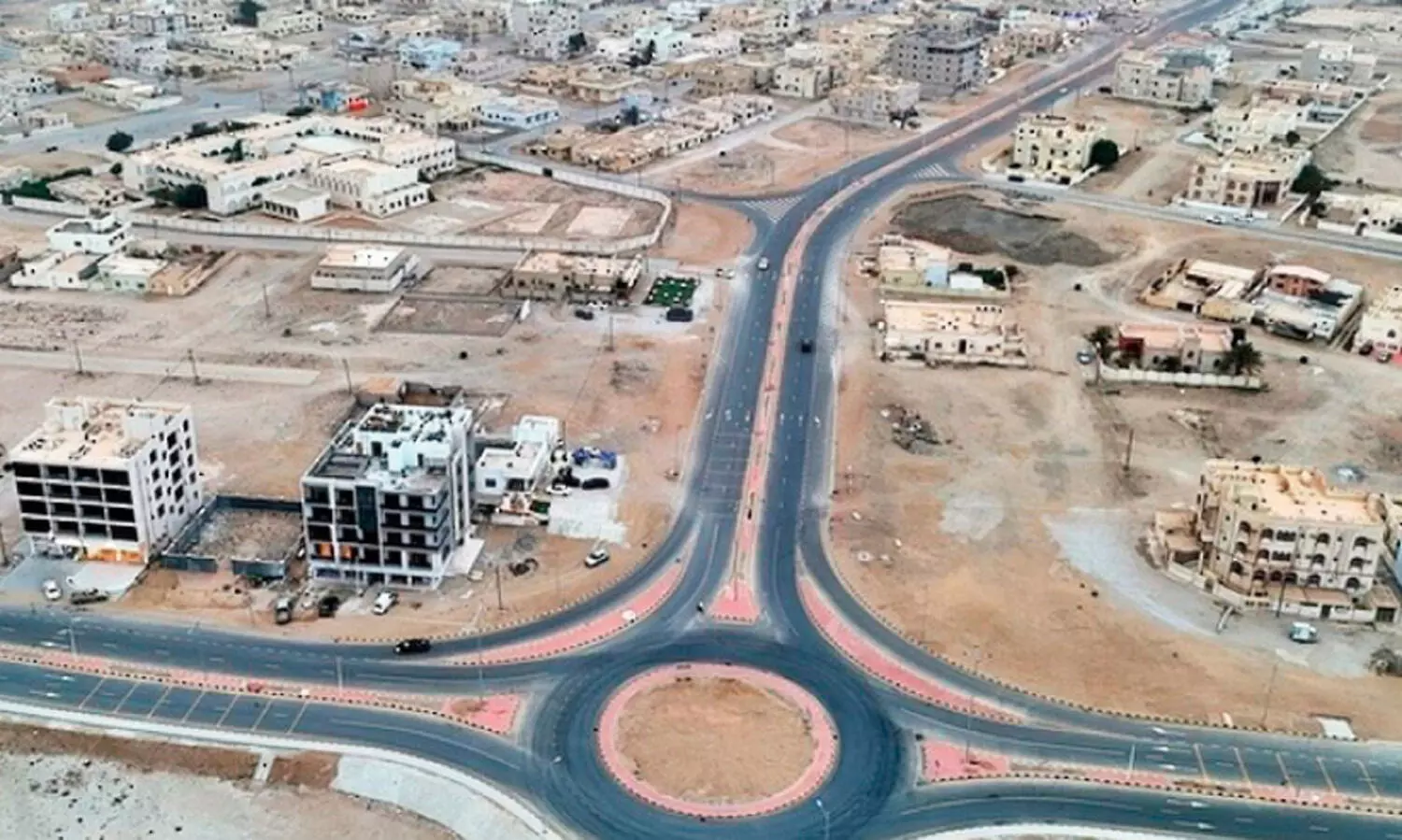 ദോ​ഫാ​റി​ൽ 36 ദ​ശ​ല​ക്ഷ​ത്തി​ല​ധി​കം റി​യാ​ലി​ന്റെ റോ​ഡ് പ​ദ്ധ​തി​ക​ൾ