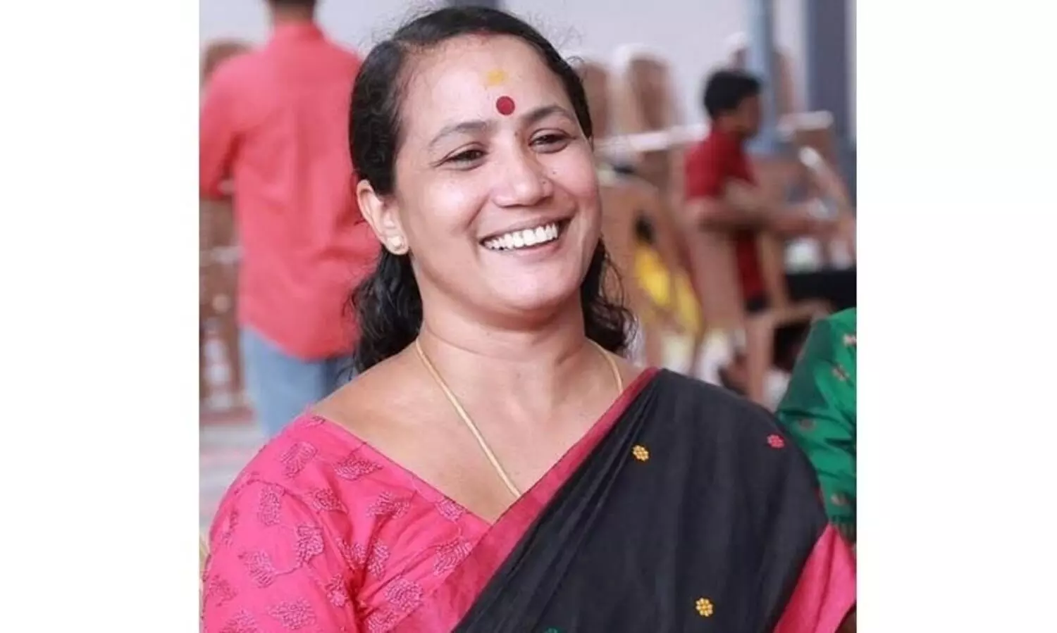 ചരിത്രം വഴി മാറുന്നു, സി.പി.ഐയുടെ ആദ്യ വനിതാ സെക്രട്ടറിയായി സുമലത മോഹൻദാസ്