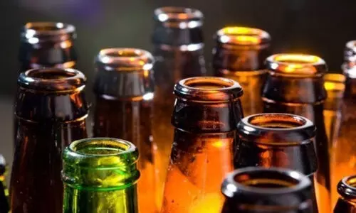 ഇനി വൻകിട ഹോട്ടലുകളിൽ എല്ലാ മാസവും ഒന്നാംതീയതിയും മദ്യം വിളമ്പാം; പെർമിറ്റുണ്ടായാൽ മതി