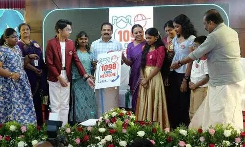 കുട്ടിപ്പരാതികള്‍ കേള്‍ക്കാനൊരിടം: ‘1098’ ലേക്ക് വിളിക്കാം