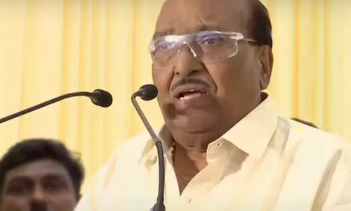 കാന്തപുരം എന്ത് കുന്തമെടുത്ത് എറിഞ്ഞാലും പറയാനുള്ളത് പറയും -മന്ത്രിയെ വേദിയിലിരുത്തി വീണ്ടും വെള്ളാപ്പള്ളി