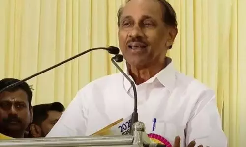 ഏറെ വേട്ടയാടപ്പെട്ട സമുദായ നേതാവാണ് വെള്ളാപ്പള്ളി, വെല്ലുവിളികളെ മറികടന്ന് എസ്.എൻ.ഡി.പിക്ക് ഒരുനിലയും വിലയുമുണ്ടാക്കി; വെള്ളാപ്പള്ളിയെ പുകഴ്ത്തി കെ.ബാബു എം.എൽ.എ