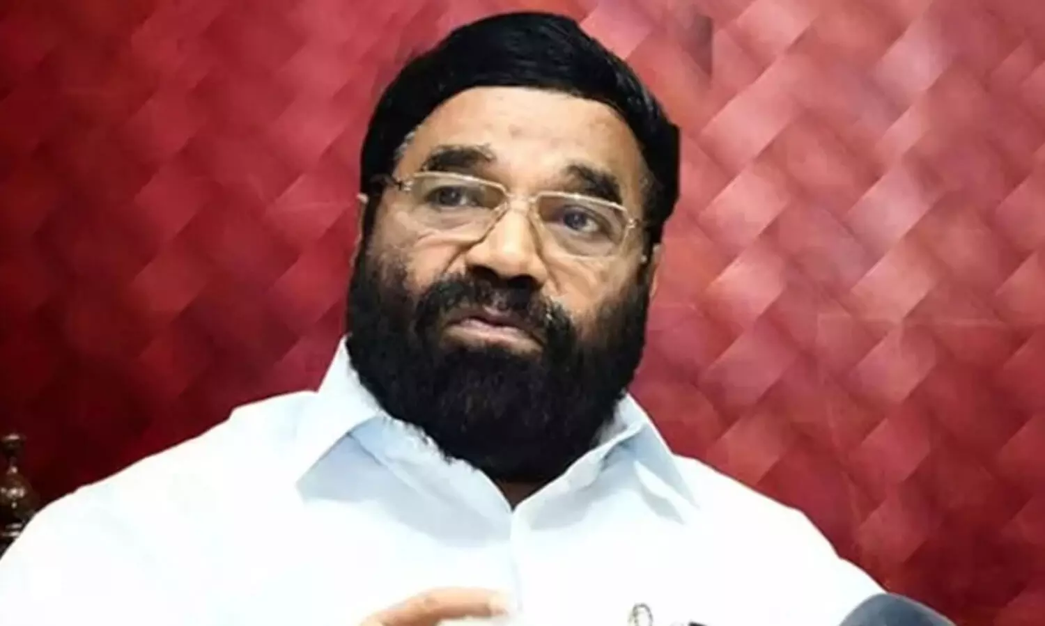 ഞാൻ വേദിയിലുള്ള സമയത്തല്ല വെള്ളാപ്പള്ളിയുടെ വർഗീയ പരാമർശമുണ്ടായത് -വിശദീകരണവുമായി വാസവൻ