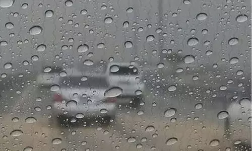 അ​ൽ​ഐ​നി​ൽ ചൂ​ടി​ന്​ ആ​ശ്വാ​സ​മാ​യി വേ​ന​ൽ മ​ഴ